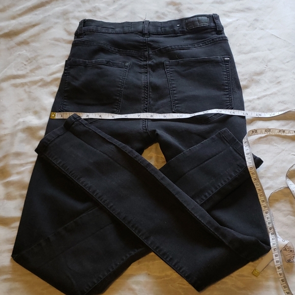 Garage Jean - Picture 4 of 4